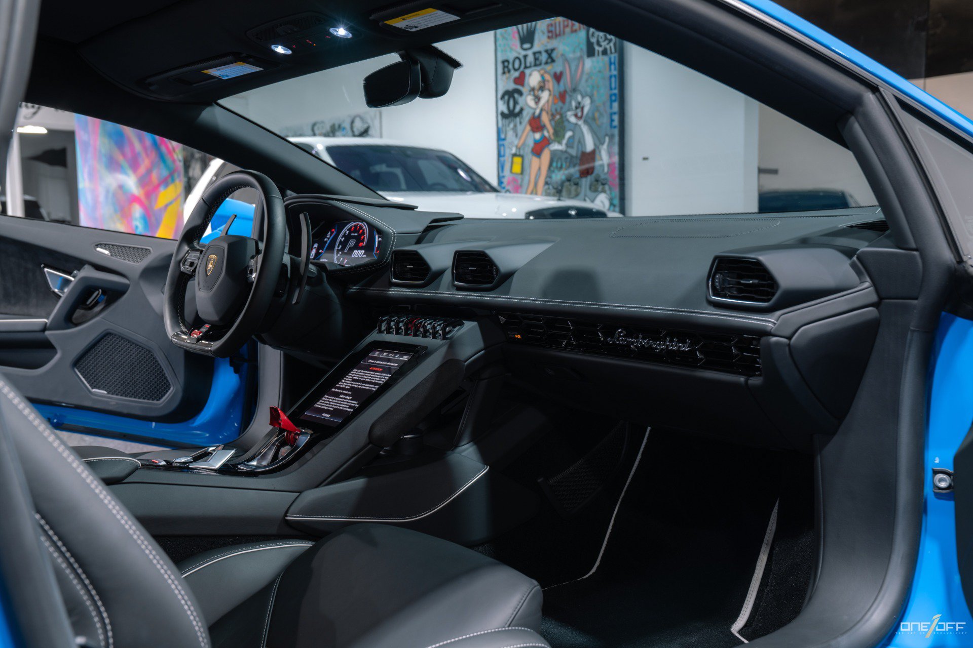 Used 2021 Lamborghini Huracan EVO RWD image 2