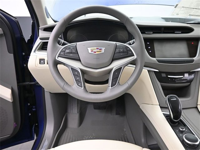 New 2026 Cadillac XT5 Premium Luxury w/ Driver Assist Package image 27