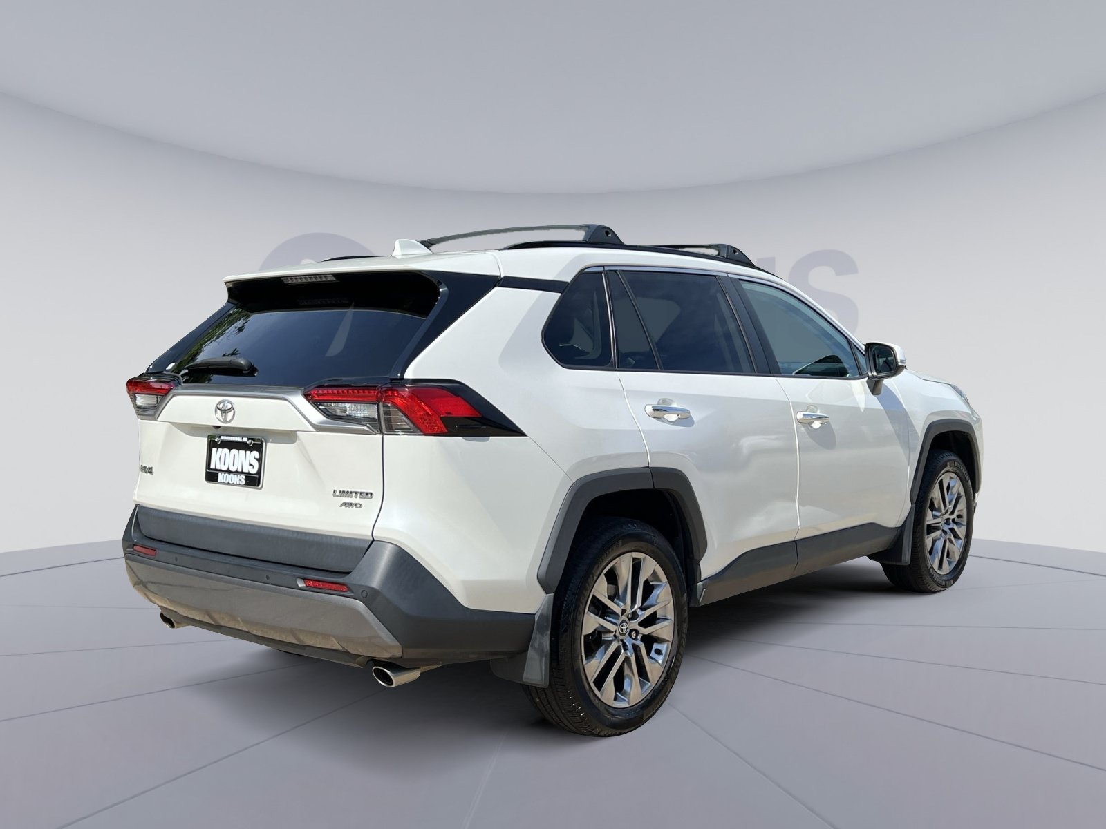 Used 2020 Toyota RAV4 Limited AWD/4WD image 11