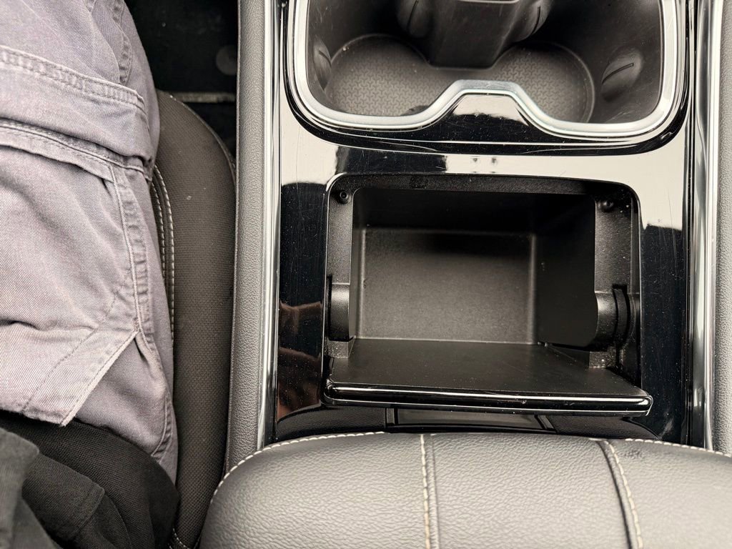 Certified 2024 Chevrolet Traverse LT image 20