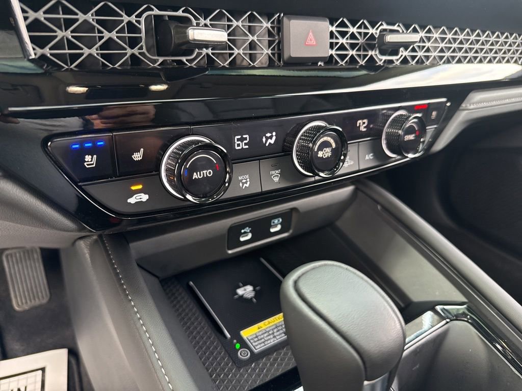 Used 2025 Honda Accord Touring image 18