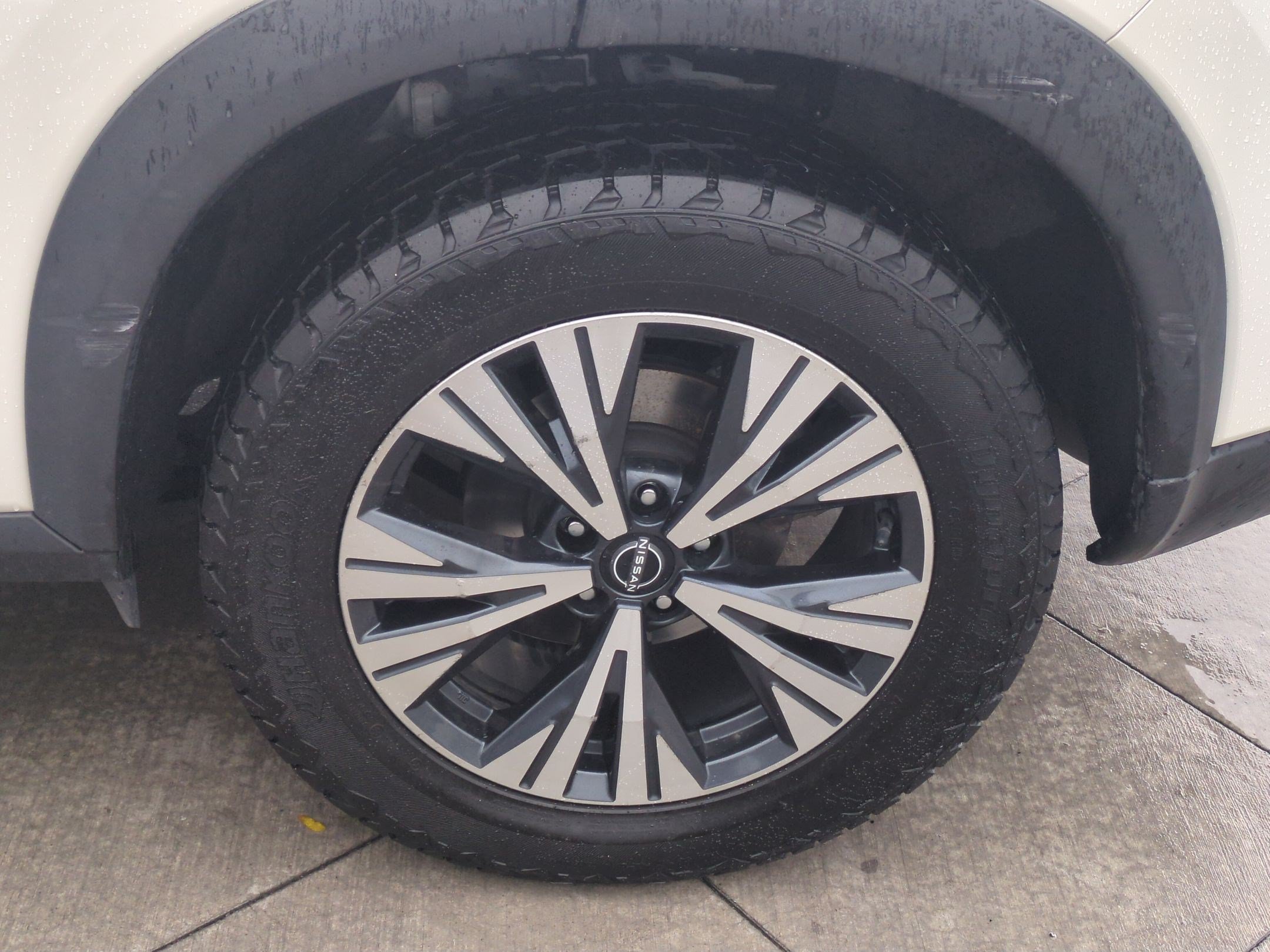 Used 2022 Nissan Rogue SV AWD/4WD image 12
