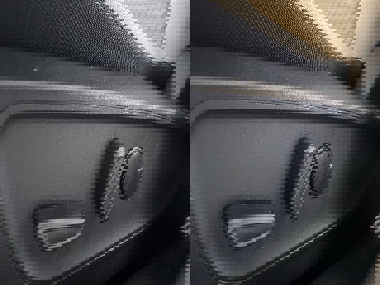 Used 2022 Ford Escape SE w/ Convenience Package image 13