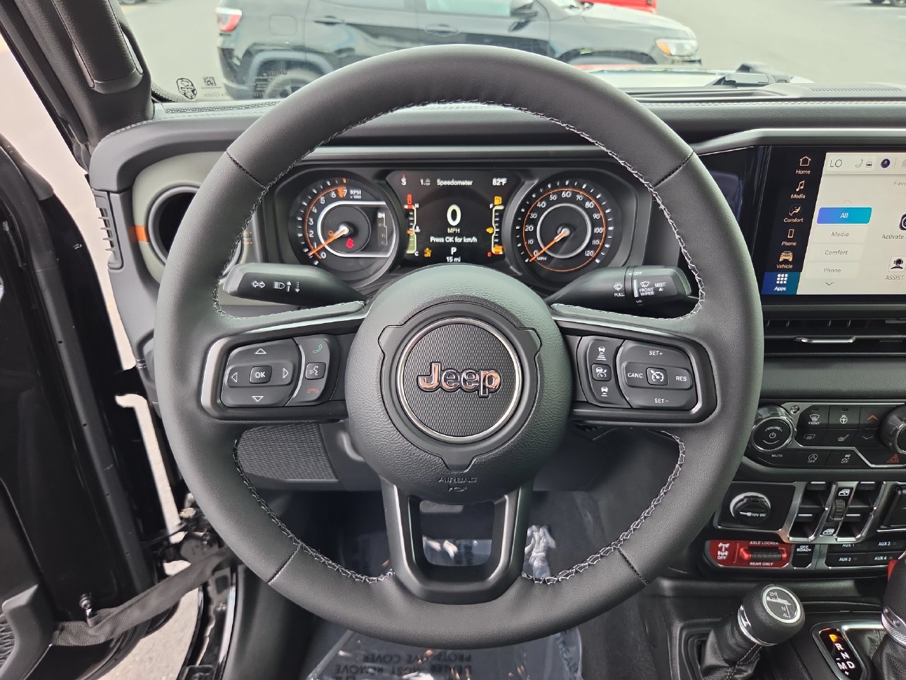New 2026 Jeep Gladiator Mojave w/ Steel Bumper Group AWD/4WD image 20