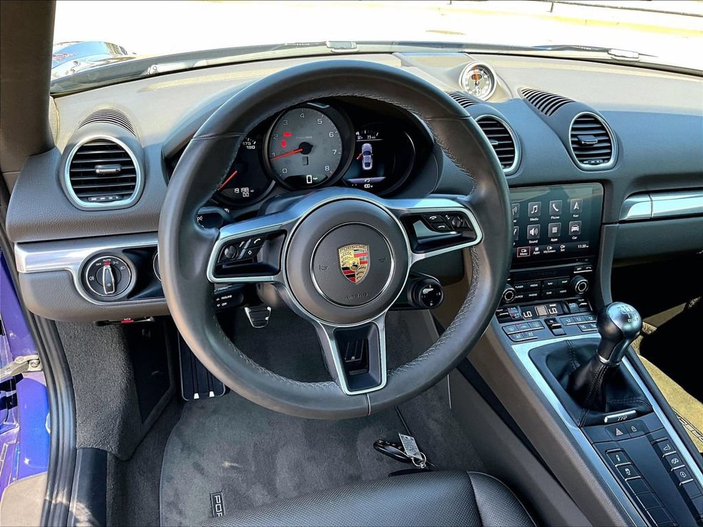Used 2022 Porsche 718 Cayman S RWD image 15