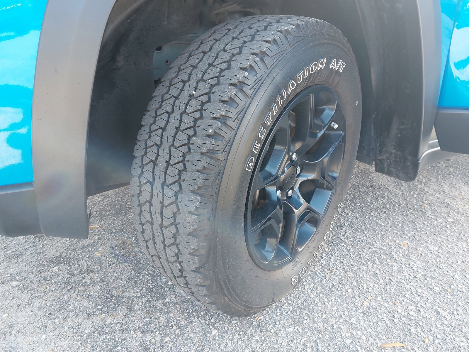 Used 2022 Jeep Cherokee Latitude w/ Trailer Tow Group image 34