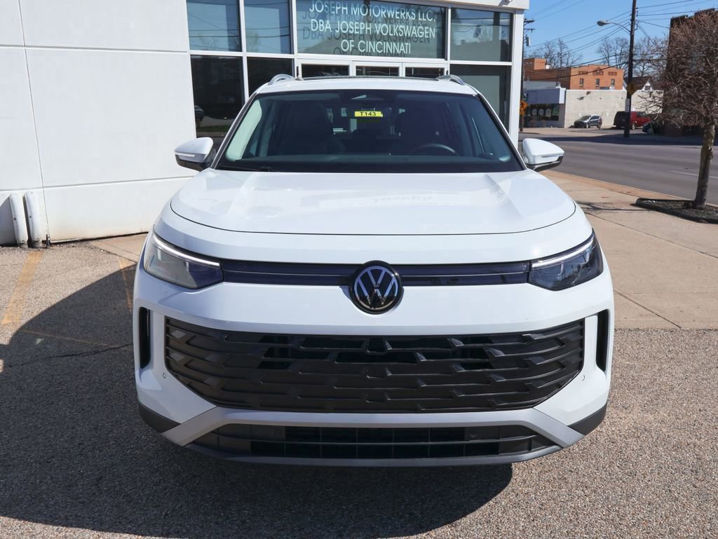 New 2026 Volkswagen Tiguan SE image 8