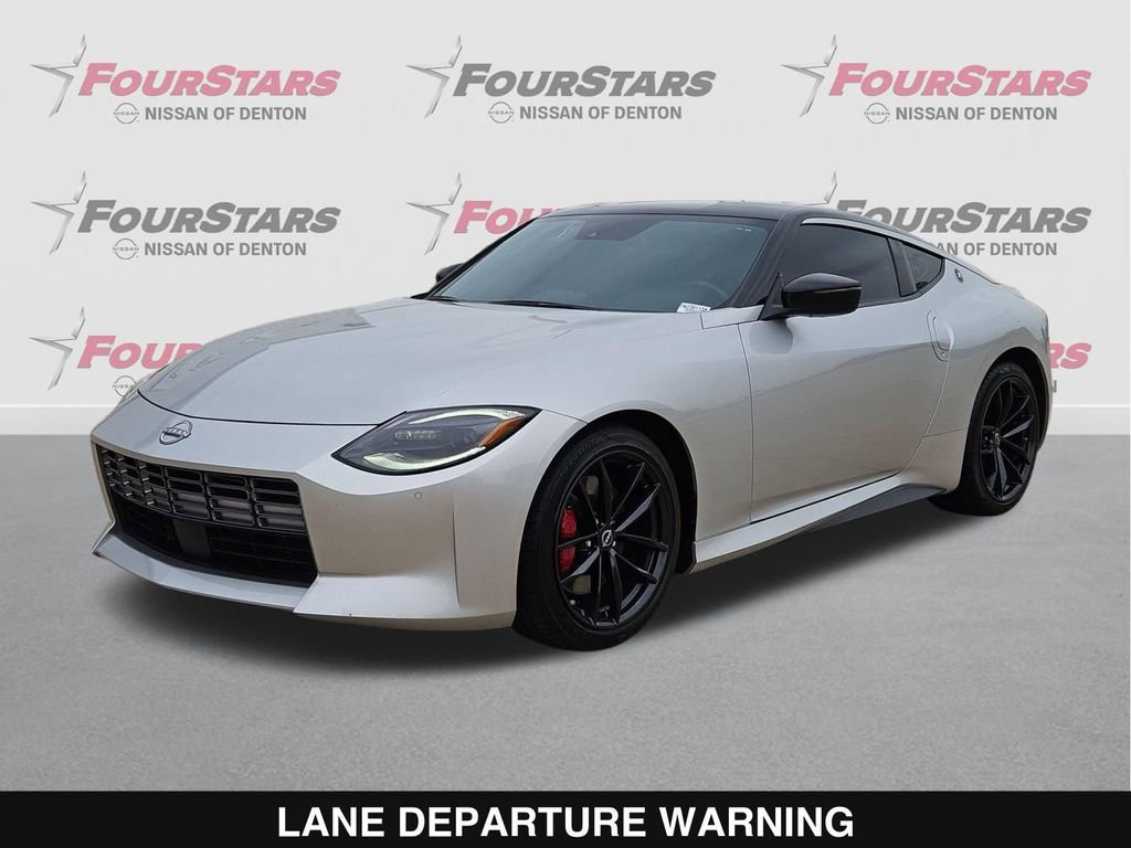 Used 2024 Nissan Z Performance w/ Floor Mat Package image 9