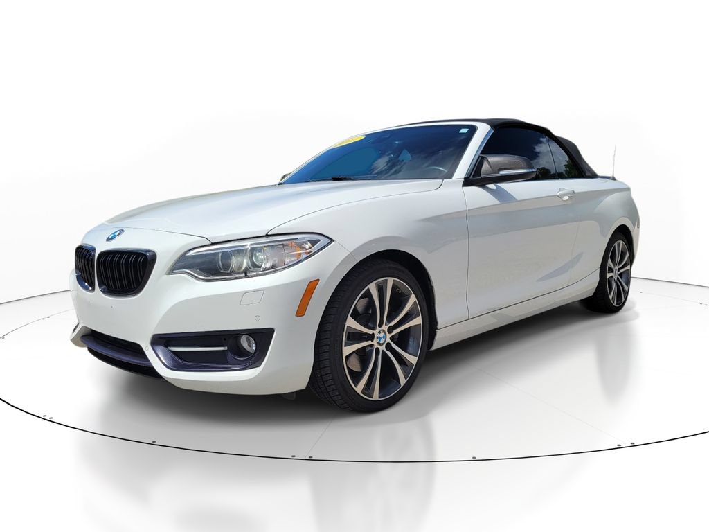 Used 2017 BMW 230i Convertible w/ Premium Package RWD image 2