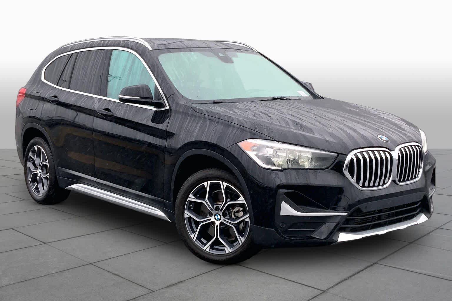 Used 2022 BMW X1 xDrive28i w/ Convenience Package AWD/4WD image 3