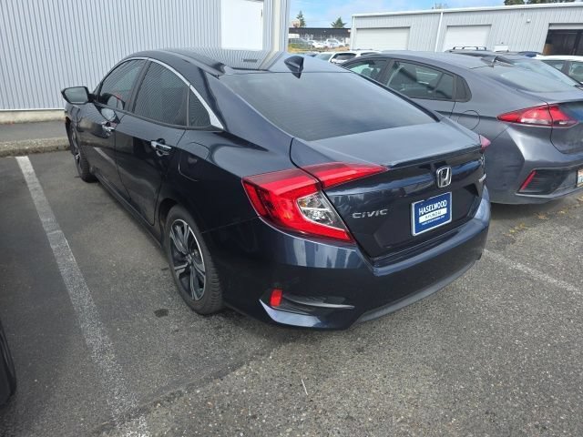 Used 2016 Honda Civic Touring image 2