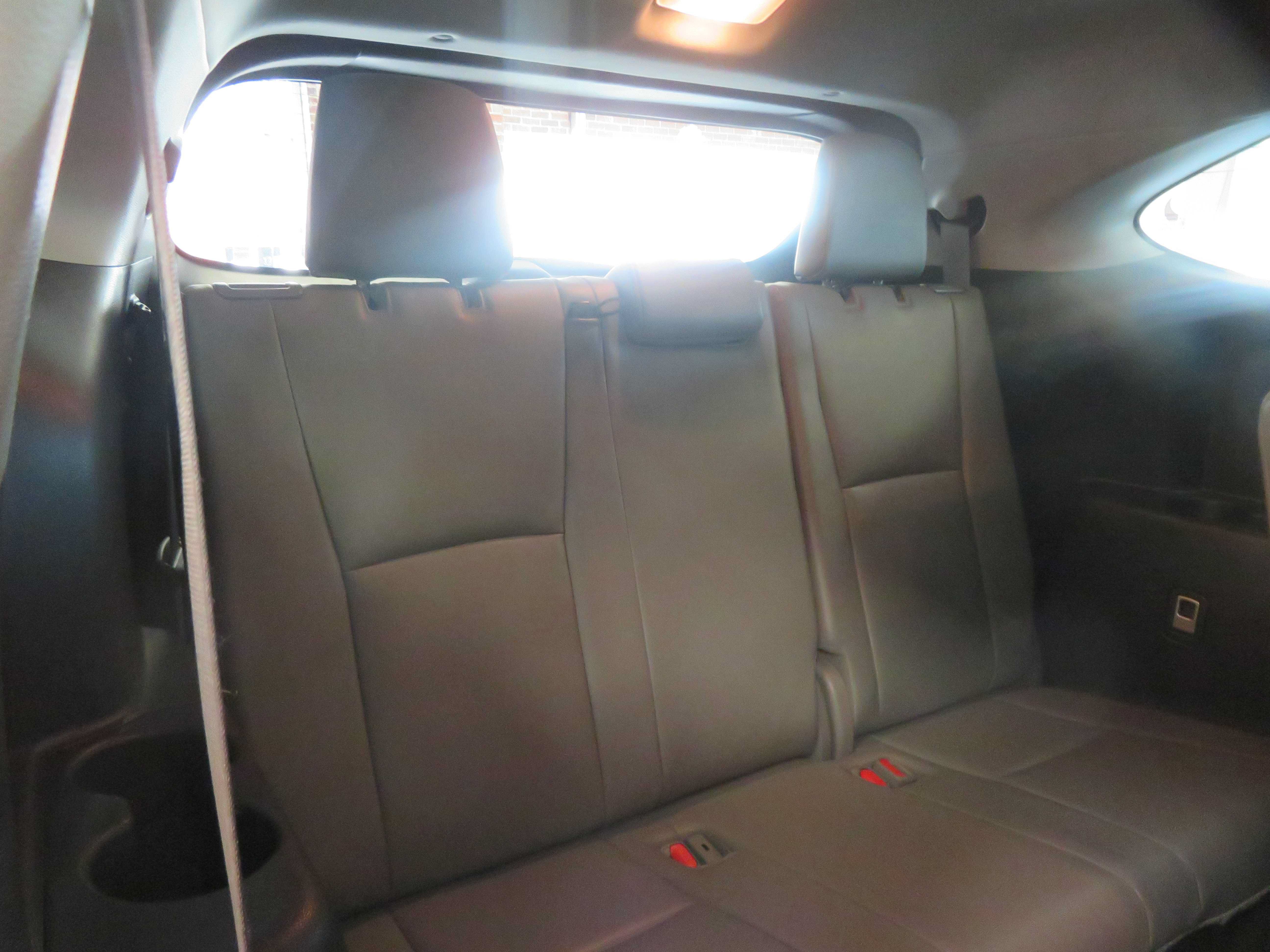 Used 2023 Toyota Highlander XLE FWD image 27