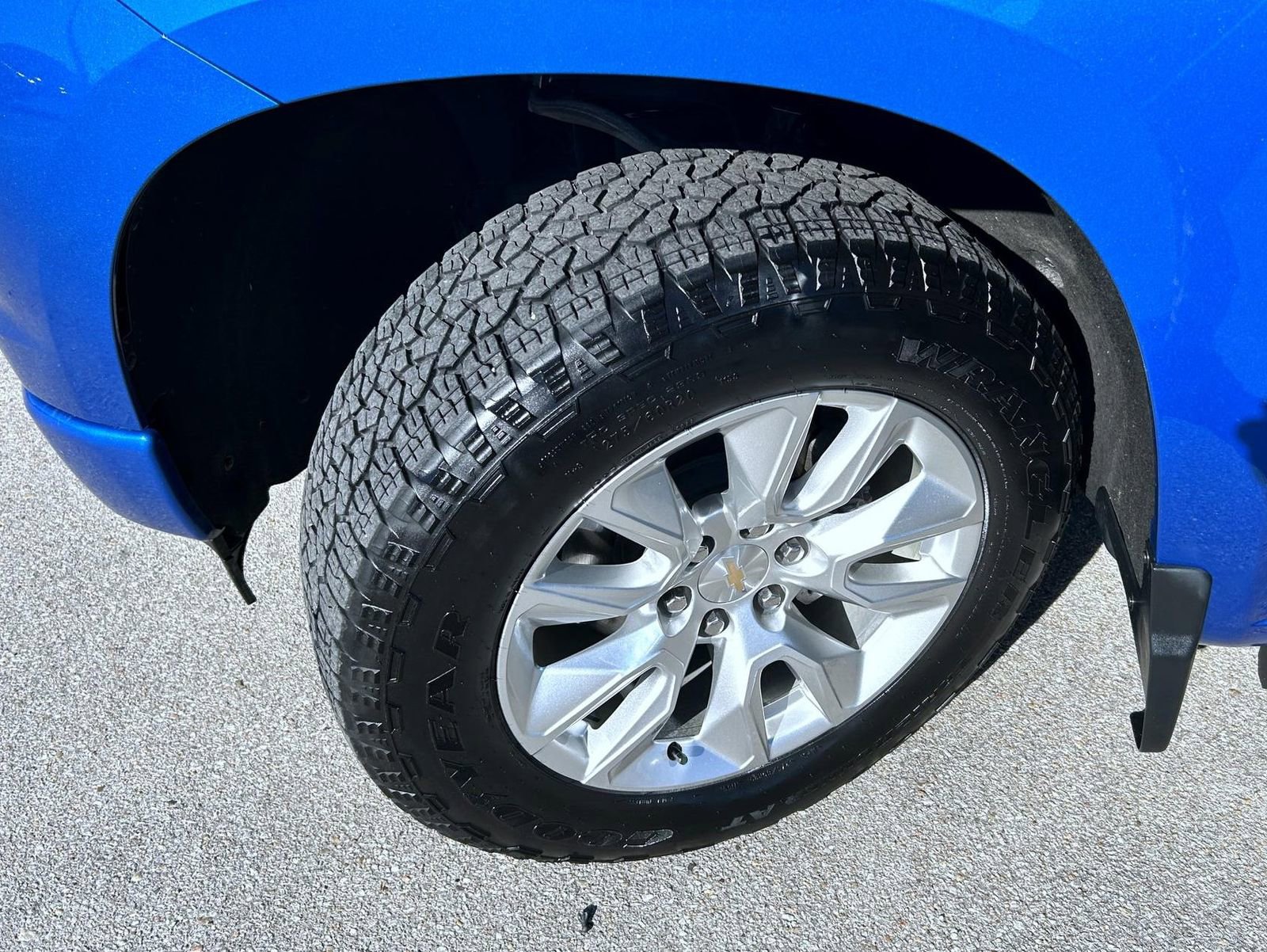 Certified 2023 Chevrolet Silverado 1500 Custom image 23