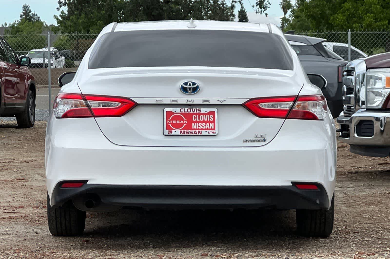 Used 2020 Toyota Camry LE image 8