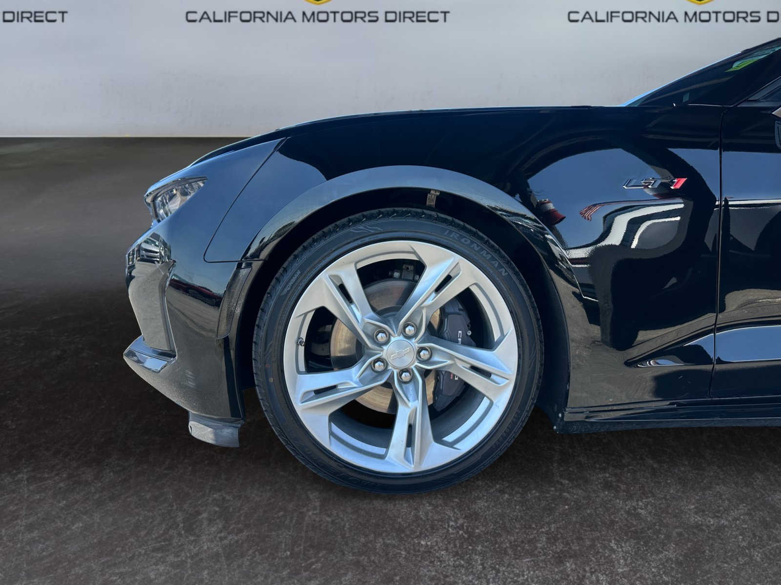 Used 2023 Chevrolet Camaro LT RWD image 14