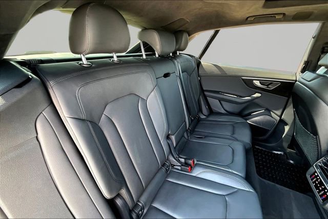 Used 2023 Audi Q8 Prestige w/ Prestige Package AWD/4WD image 29