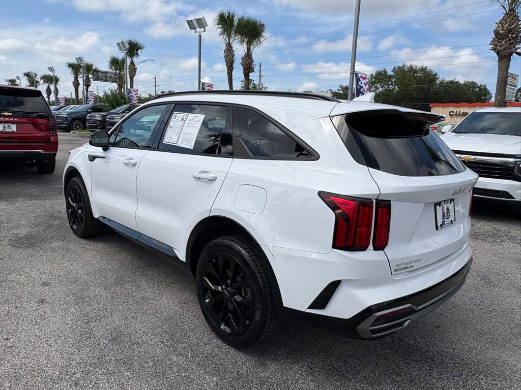 Used 2023 Kia Sorento SX FWD image 5
