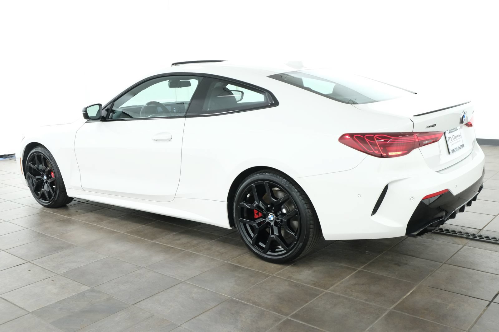 Used 2025 BMW 440i xDrive Coupe w/ Premium Package AWD/4WD image 3