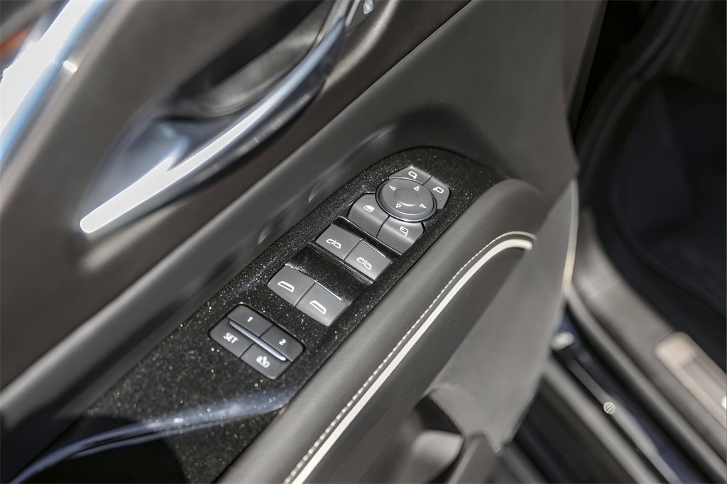 Certified 2024 Cadillac Escalade Premium Luxury w/ Performance Package image 23