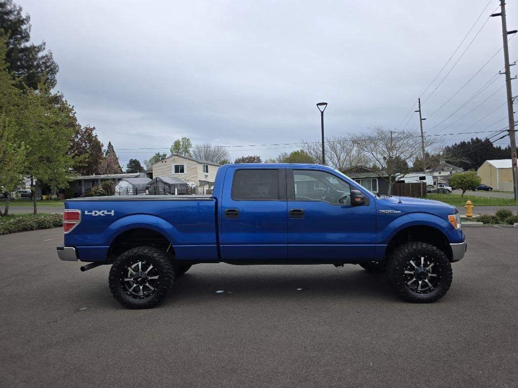 Used 2013 Ford F150 XLT w/ Mid Equipment Group AWD/4WD image 4
