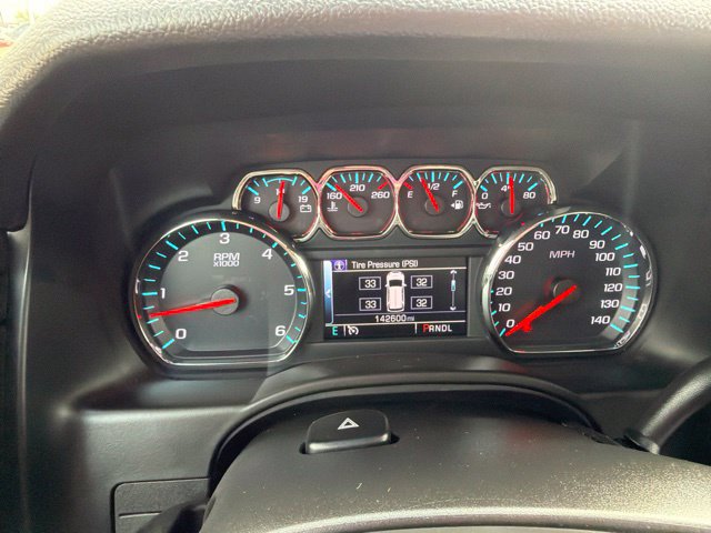 Used 2018 Chevrolet Suburban LT AWD/4WD image 34