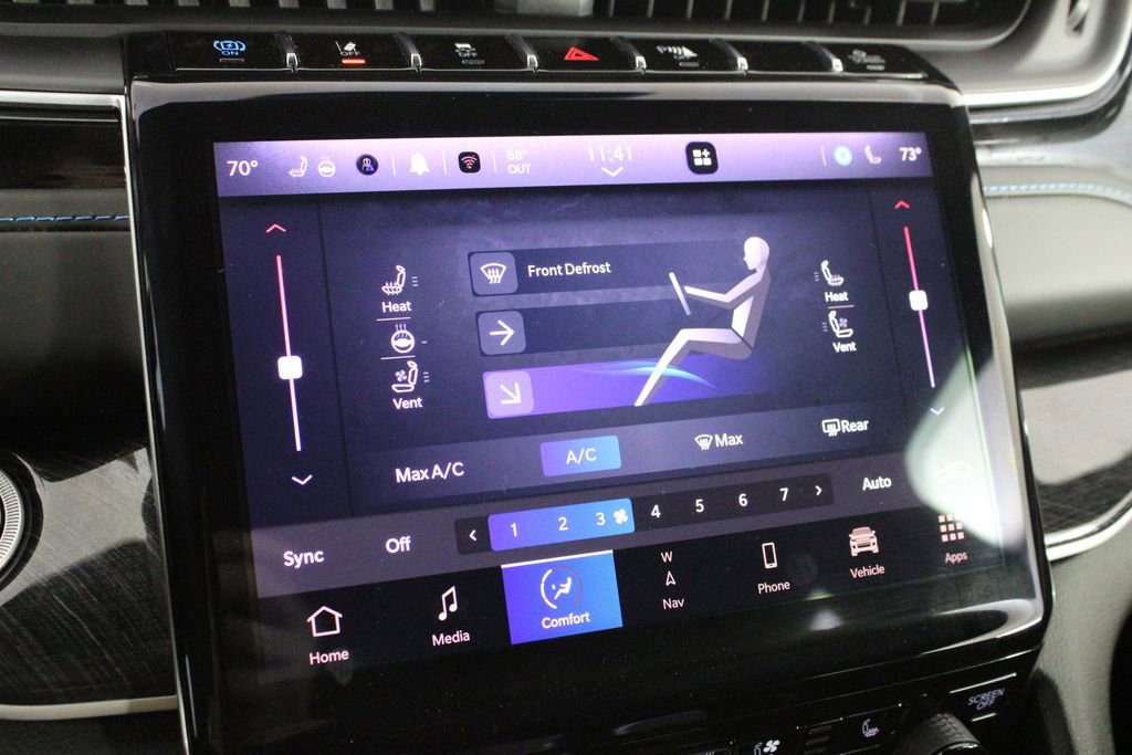 Used 2022 Jeep Grand Cherokee Trailhawk w/ Advanced Protech Group II image 36