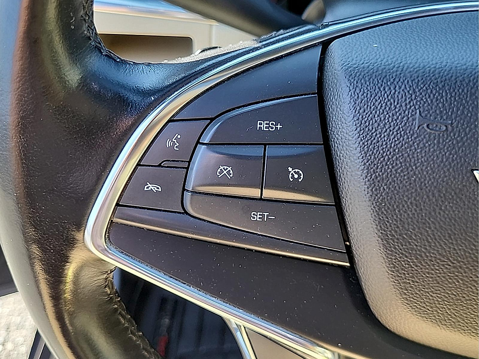 Used 2019 Cadillac XT5 Luxury AWD/4WD image 18
