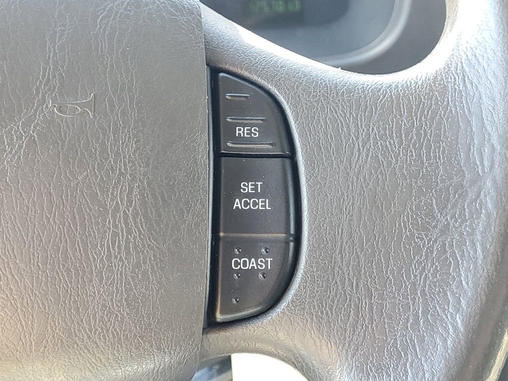 Used 2008 Ford E-350 and Econoline 350 Super Duty RWD image 13