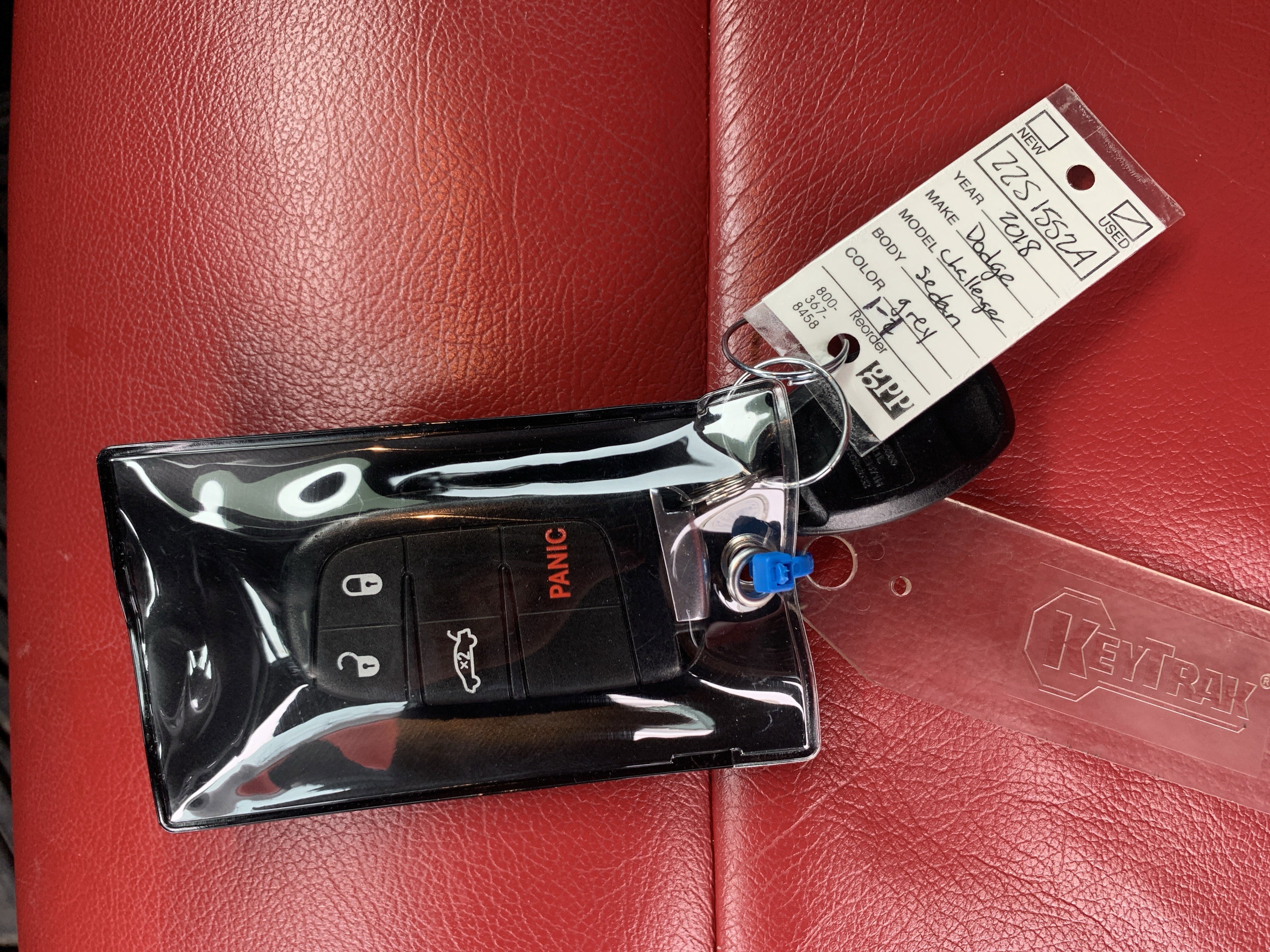 Used 2018 Dodge Challenger SXT image 37