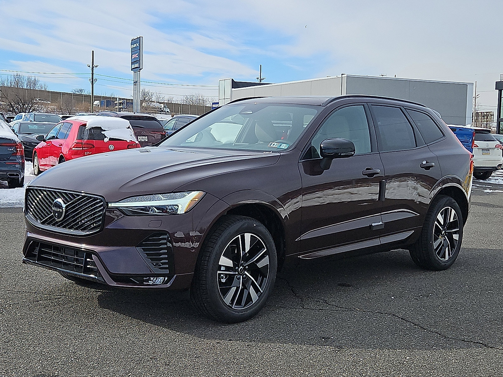 New 2026 Volvo XC60 B5 Plus w/ Protection Package Premier image 3