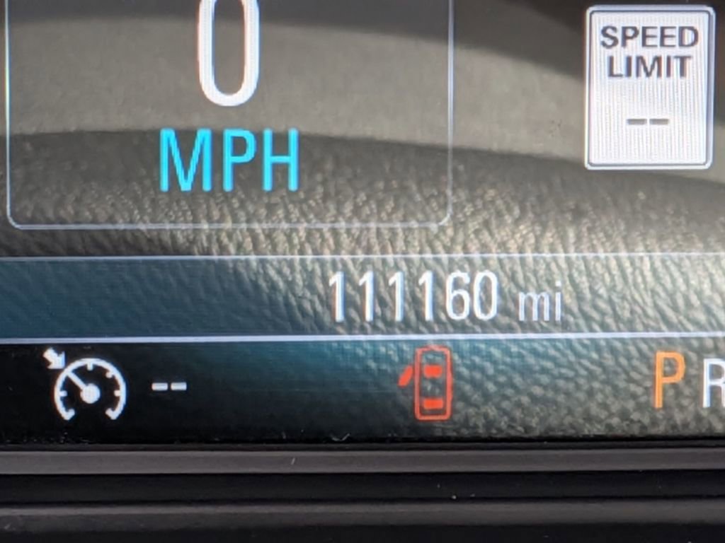 Used 2017 Buick Envision Essence FWD image 26