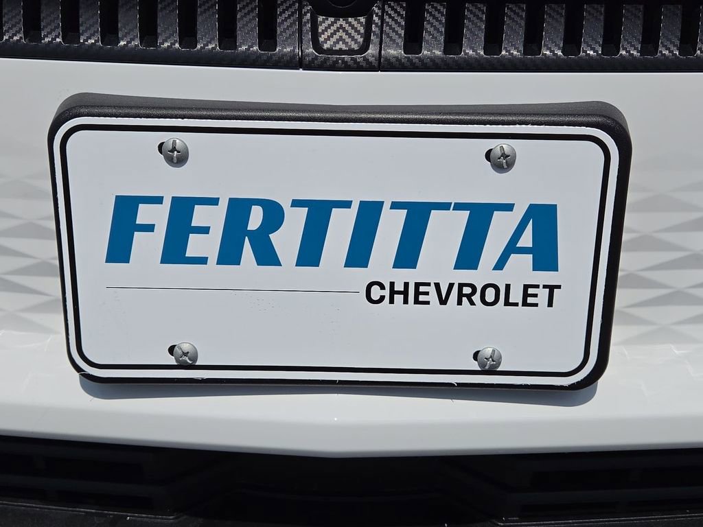 New 2026 Chevrolet Equinox EV LT FWD image 23