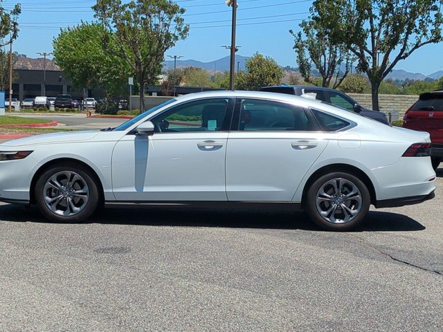 Used 2024 Honda Accord EX image 9