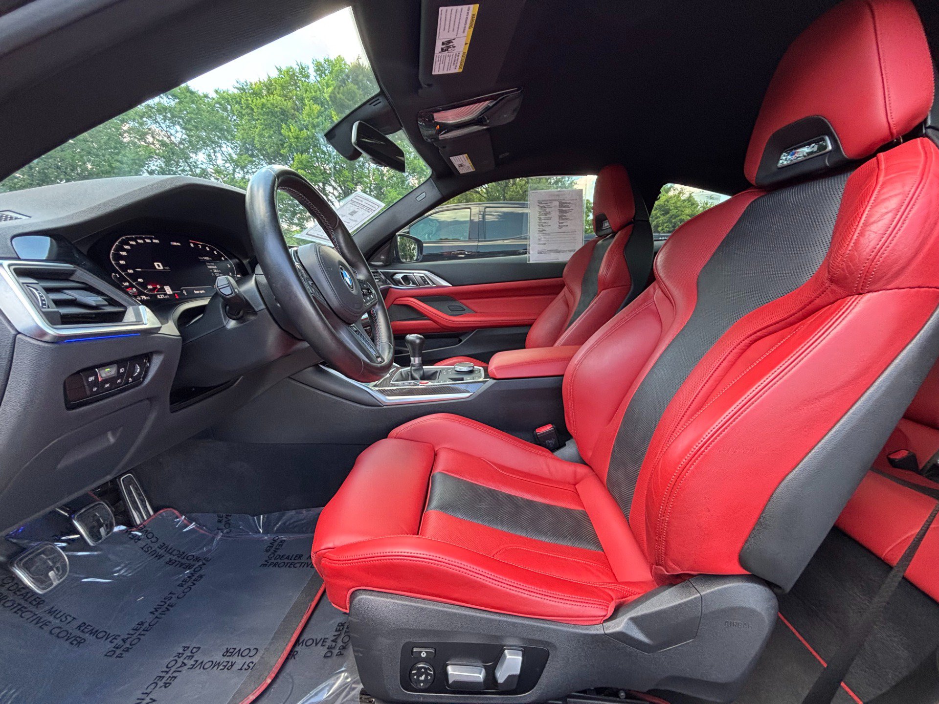 Used 2021 BMW M4 Coupe w/ Executive Package RWD image 25