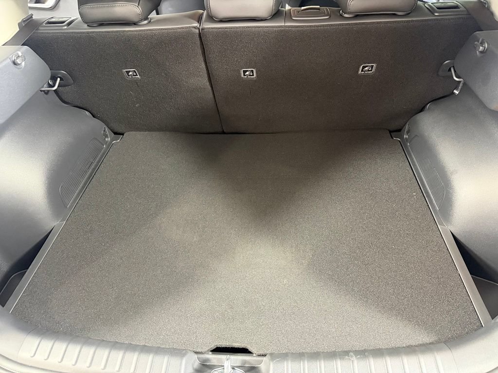 Used 2025 Kia Niro Wind w/ Wind Preserve Package FWD image 31