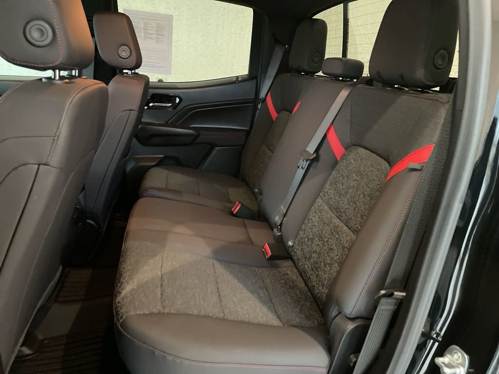 Used 2024 Chevrolet Colorado Z71 w/ Z71 Convenience Package 2 image 13