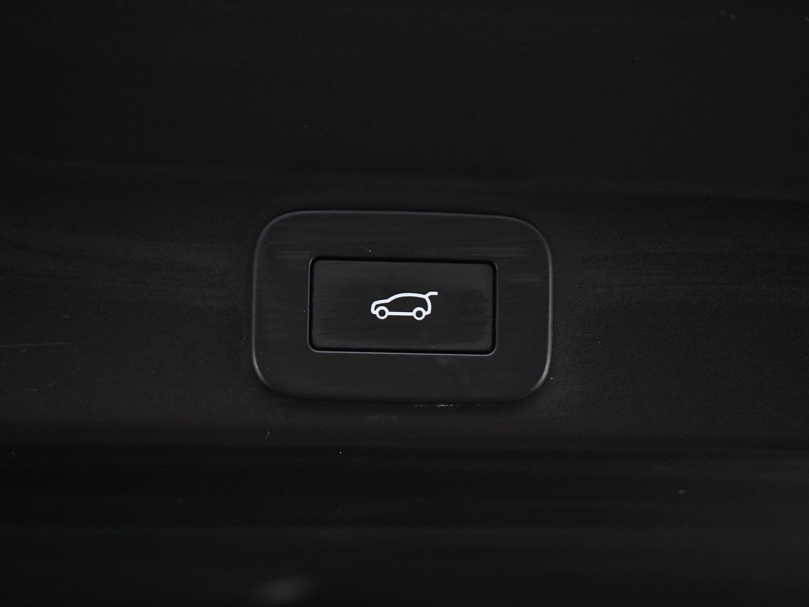 Used 2025 Land Rover Range Rover Sport SE AWD/4WD image 17