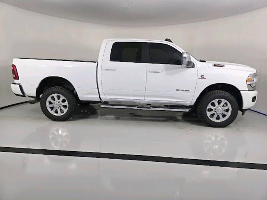 Used 2023 RAM 2500 Laramie AWD/4WD image 9