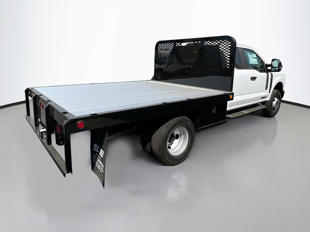 New 2025 Ford F350 XL w/ XL Chrome Package image 15