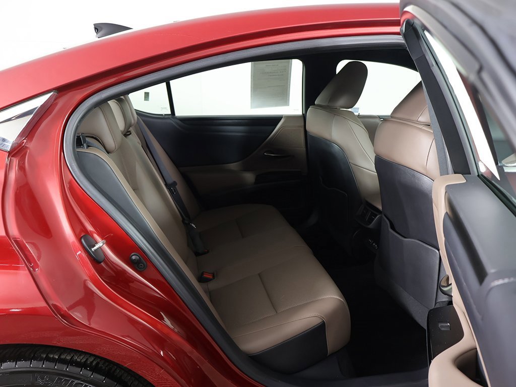 Used 2022 Lexus ES 350 w/ Premium Package image 33