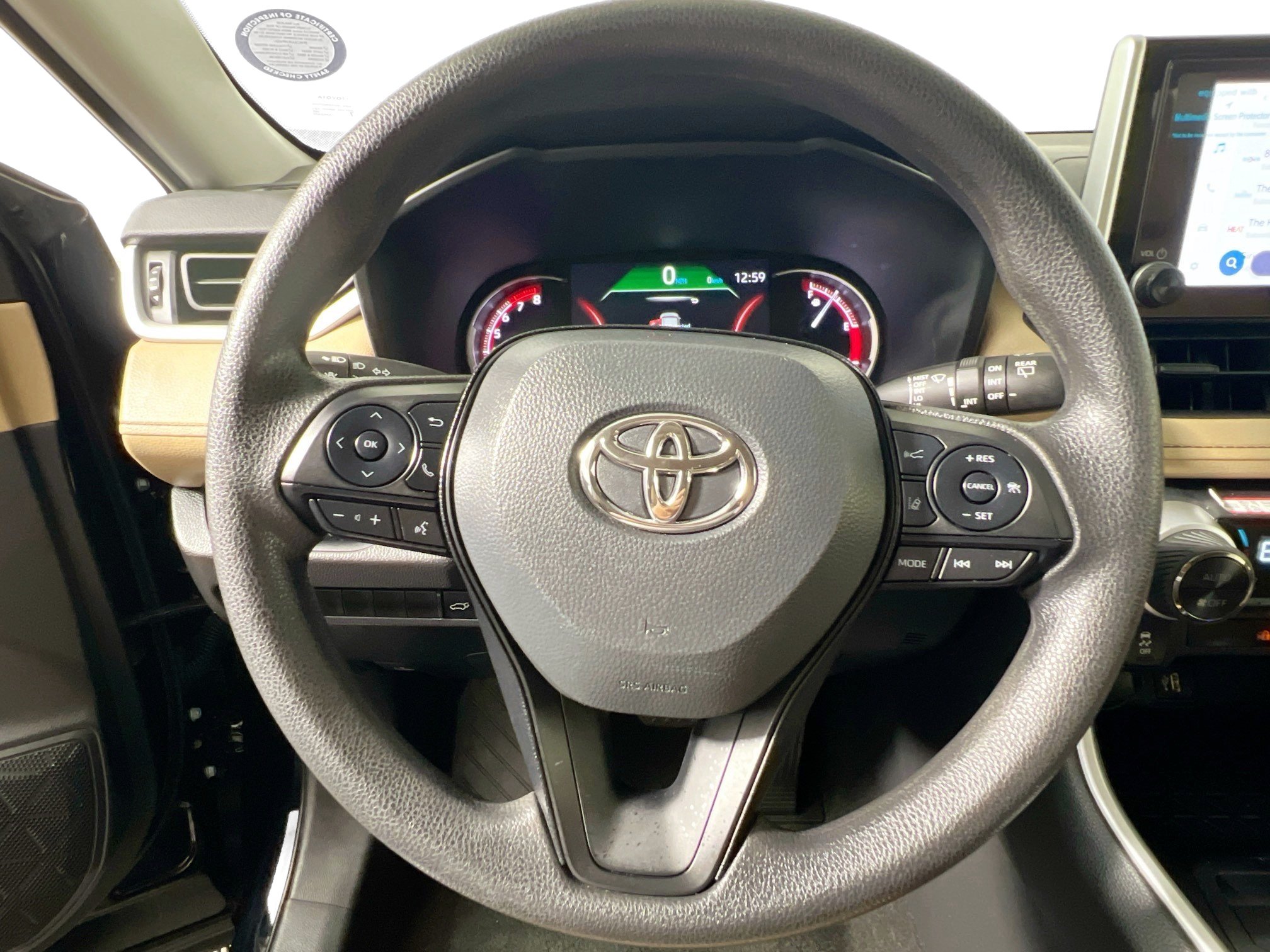 Used 2025 Toyota RAV4 XLE w/ Convenience Package FWD image 17