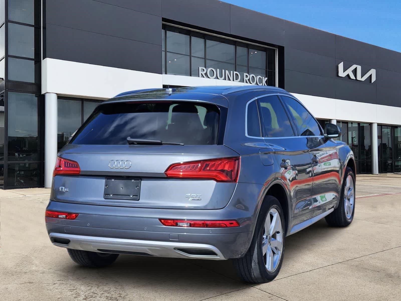 Used 2018 Audi Q5 2.0T Premium Plus w/ Premium Plus Package AWD/4WD image 6