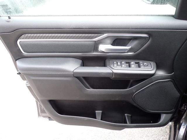 New 2026 RAM 1500 4x4 Crew Cab image 15