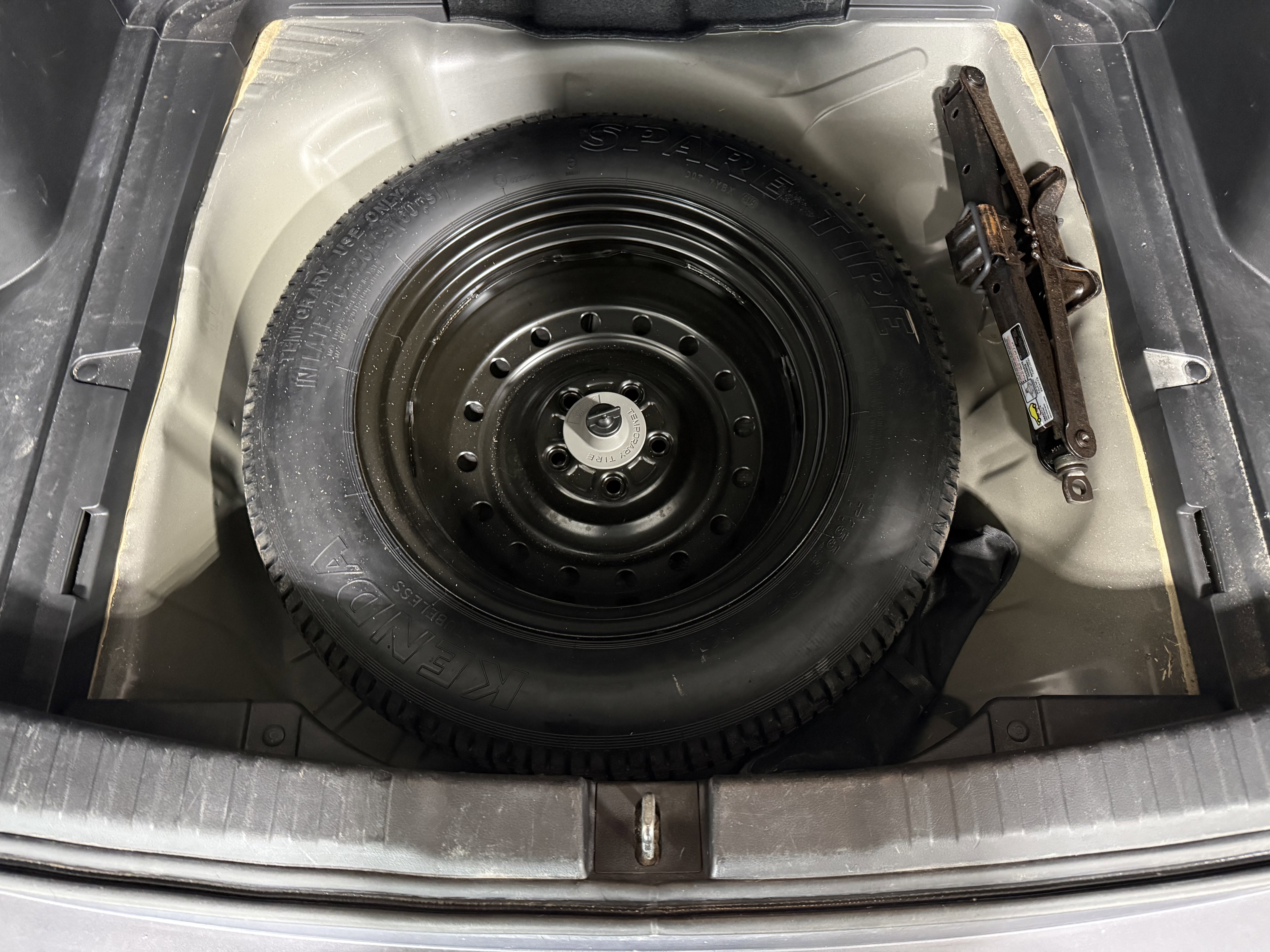 Used 2016 Honda CR-V LX image 6