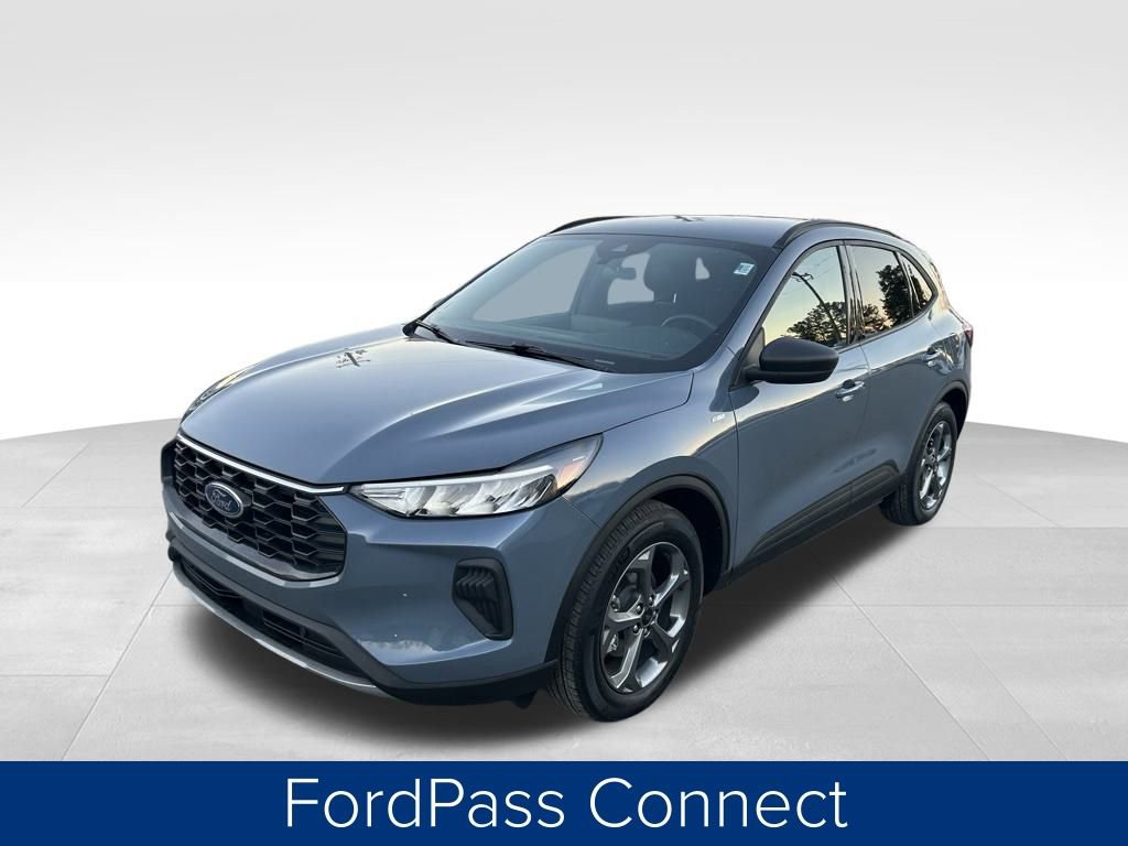 Used 2025 Ford Escape ST-Line w/ Equipment Group 301A image 13