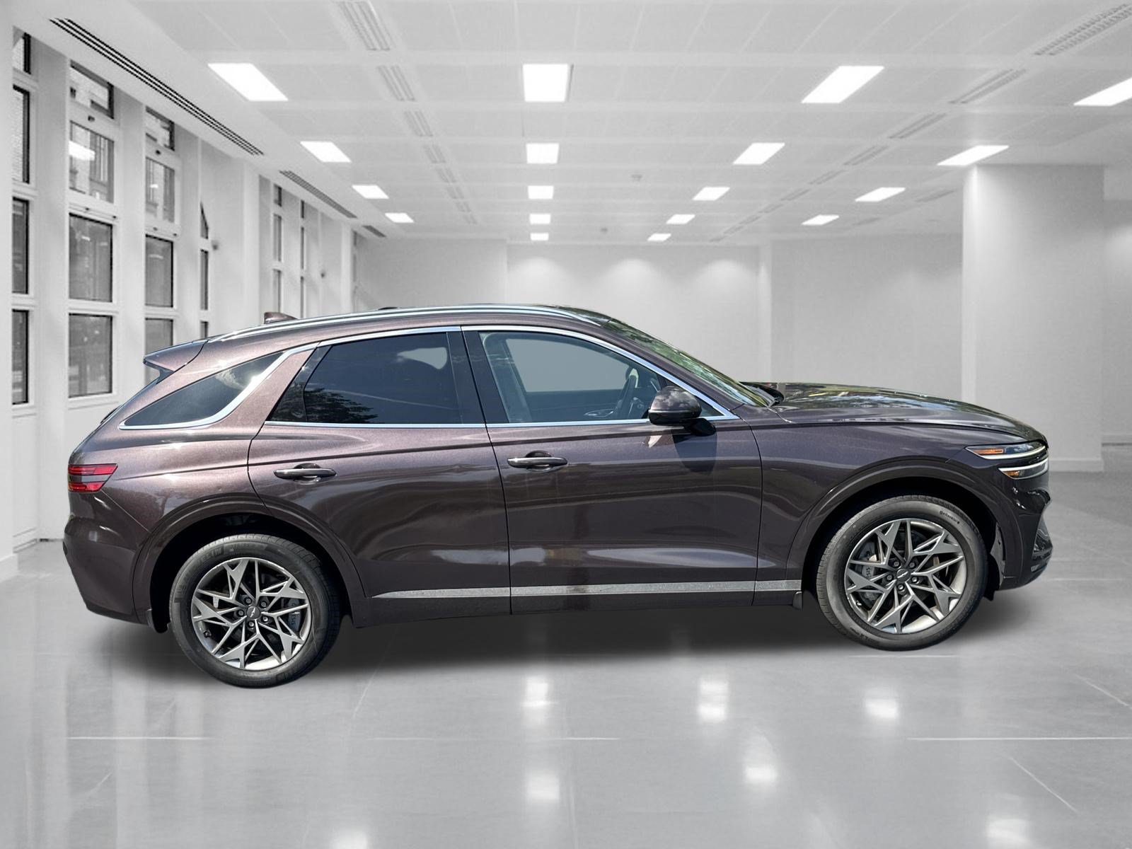 Used 2023 Genesis GV70 2.5T w/ Select Package AWD/4WD image 4