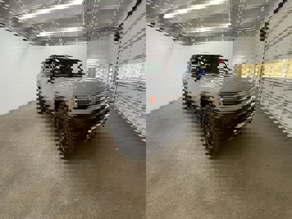Used 2024 GMC Hummer EV 2X AWD/4WD image 8