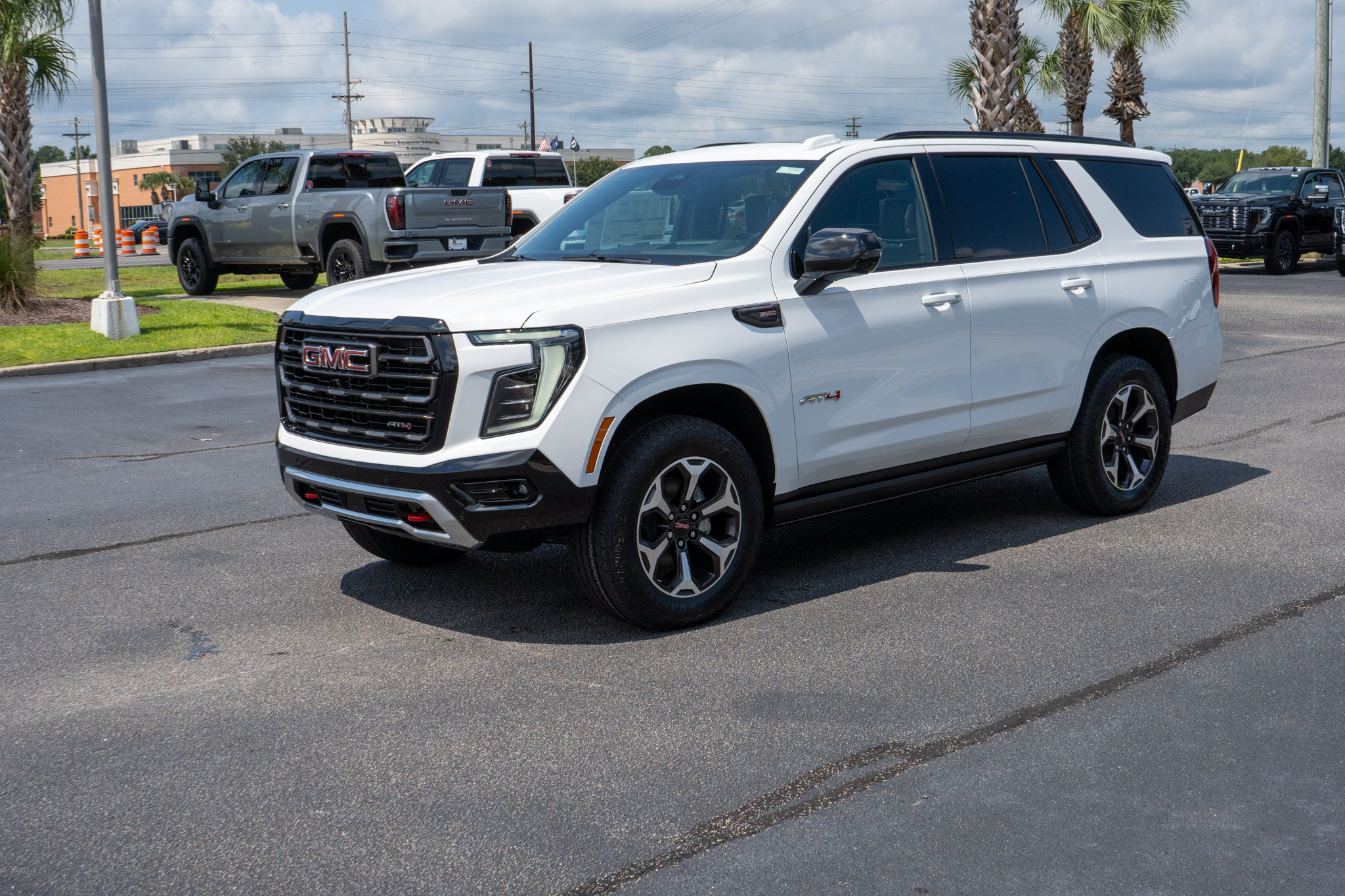 New 2026 GMC Yukon AT4 Ultimate AWD/4WD image 7