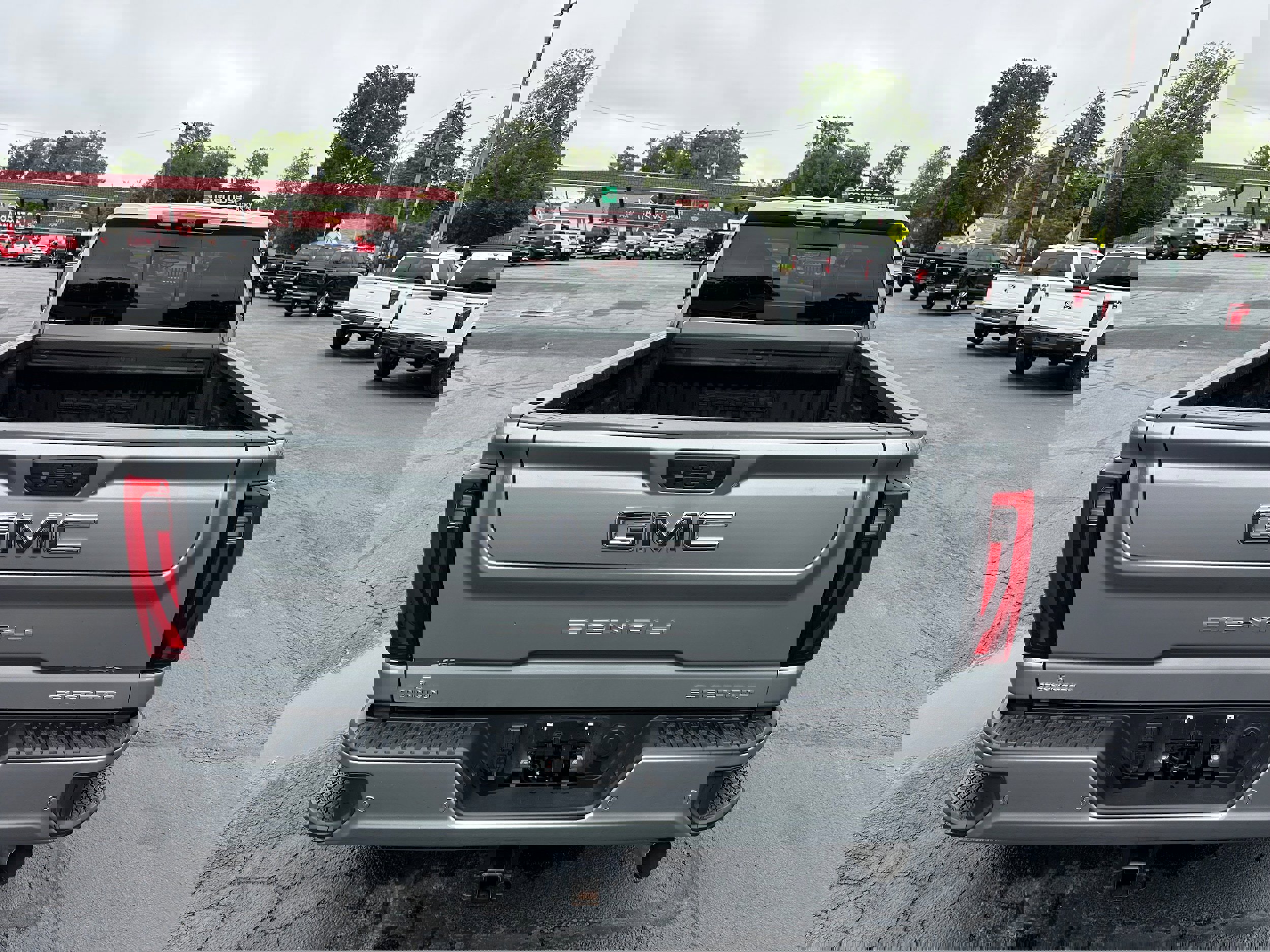 Used 2024 GMC Sierra 2500 Denali Ultimate image 21