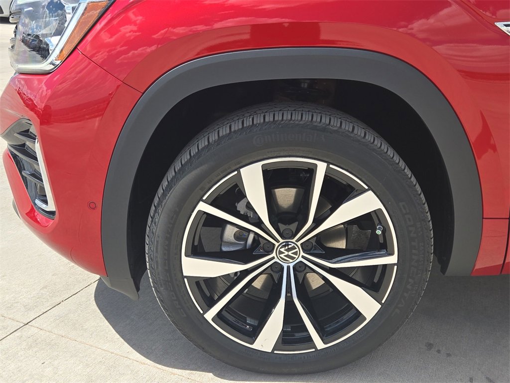 New 2025 Volkswagen Atlas Cross Sport SEL Premium R-Line image 13
